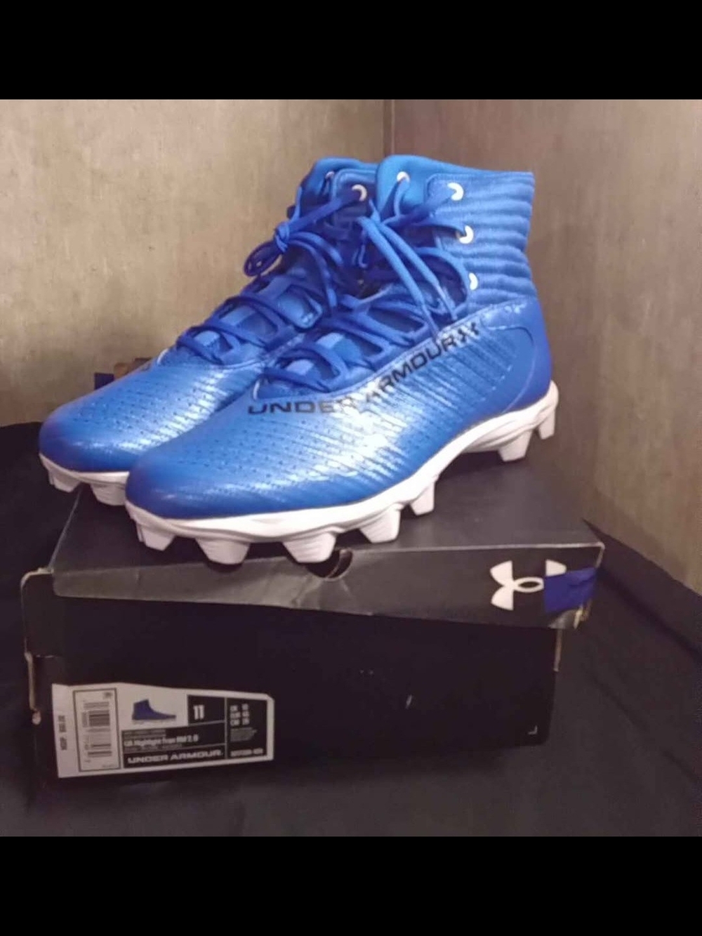 Under Armour Highlight 2.0 Football cleats